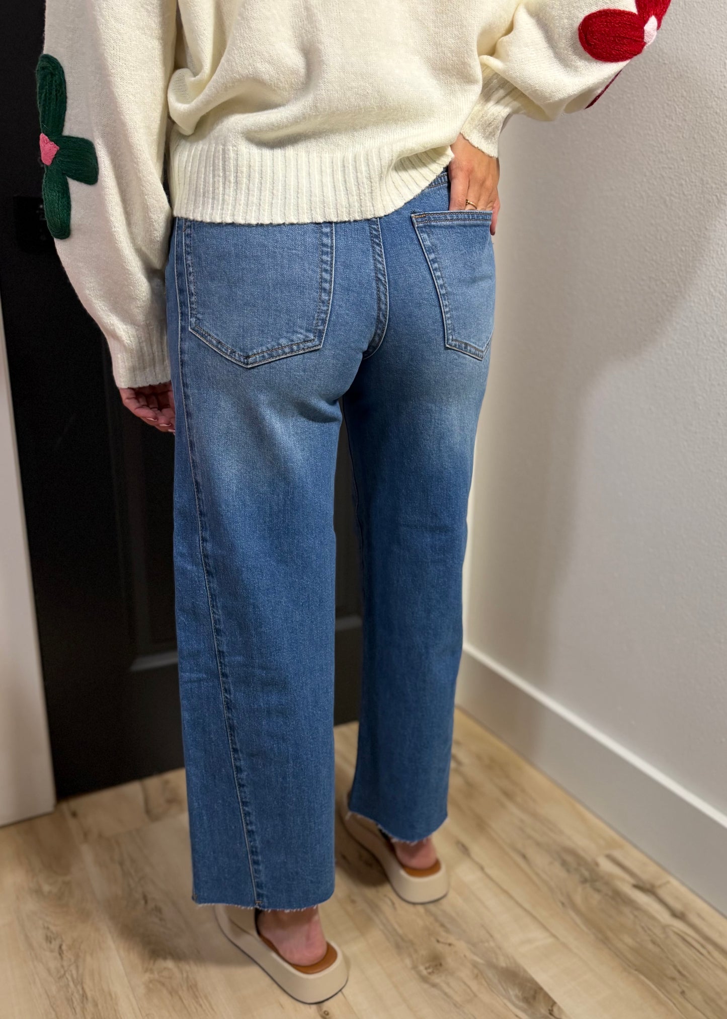 High Rise Stride Wide Leg Ankle Jeans